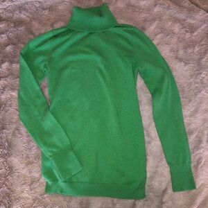 GAP Vibrant Green Turtleneck Sweater